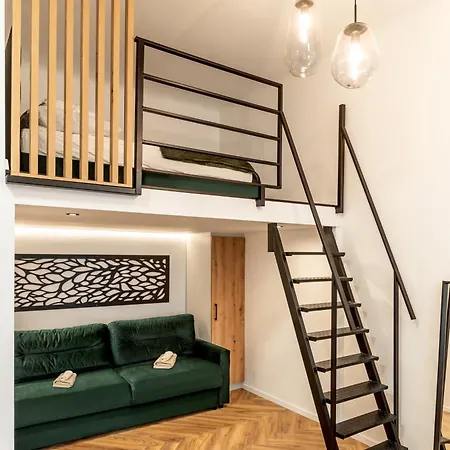 Downtown By Stlcz Apartman *